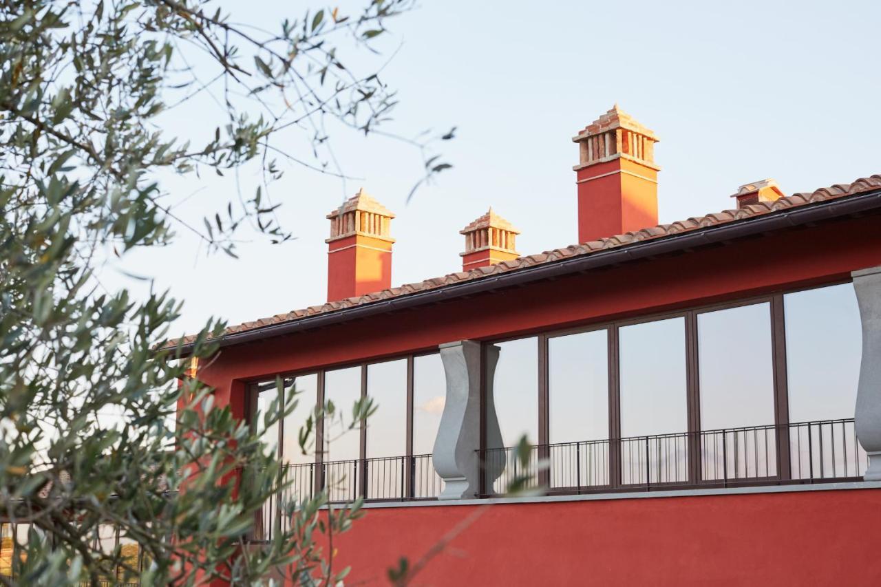 Borgo 69 Villas & Suites Фояно-делла-К'яна Екстер'єр фото